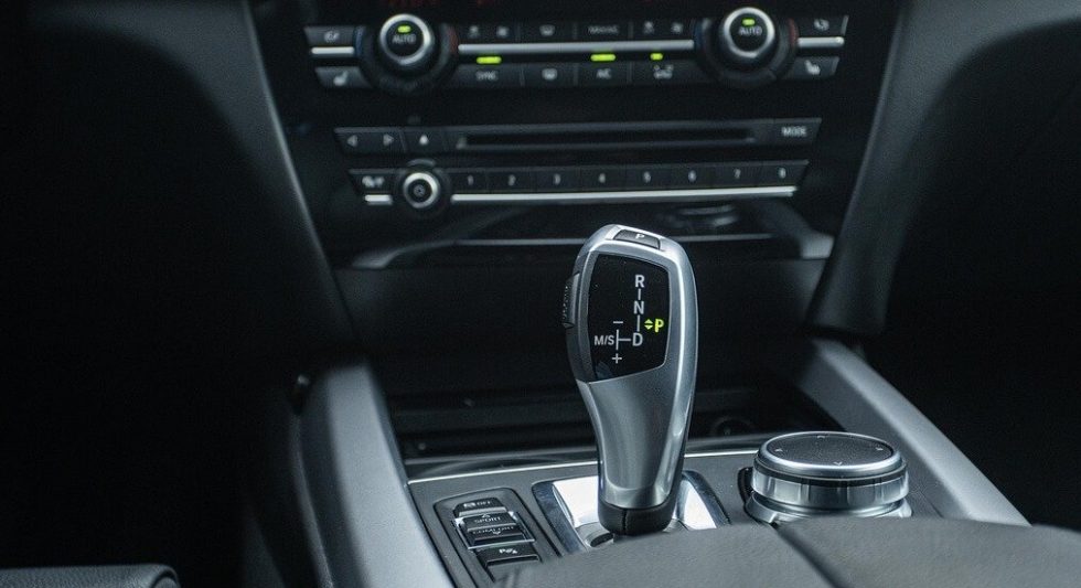 How to Master the Art of Drifting in an Automatic Car A Beginner's Guide